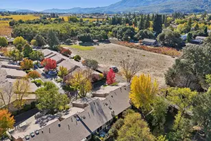 1240 Peppertree Cir, Saint Helena, CA 94574 - Photo 31