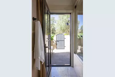 800 Lommel Road, Calistoga, CA 94515 - Photo 21
