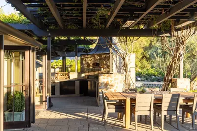 800 Lommel Road, Calistoga, CA 94515 - Photo 29