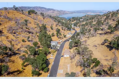 1090 Arroyo Grande Drive, Napa, CA 94558 - Photo 11