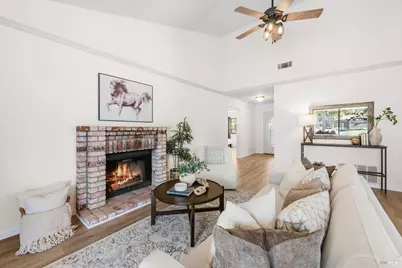 107 Inyo Court, Vacaville, CA 95687 - Photo 5