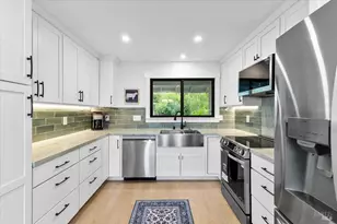 6850 Oakmont Dr, Santa Rosa, CA 95409 - Photo 15