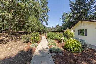525 Keyes Avenue, Angwin, CA 94508 - Photo 15