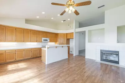 91 S Newport Drive, Napa, CA 94559 - Photo 21