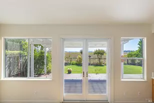 91 S Newport Dr, Napa, CA 94559 - Photo 27