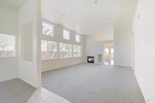 91 S Newport Dr, Napa, CA 94559 - Photo 19