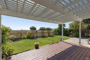 91 S Newport Dr, Napa, CA 94559 - Photo 29