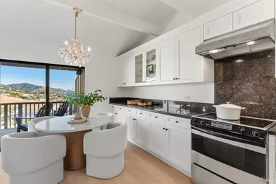 28 Marinero Circle #34, Tiburon, CA 94920 - Photo 9