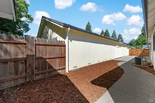 572 Eldridge Ave, Vacaville, CA 95688 - Photo 29