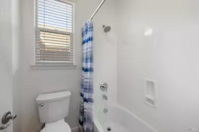 3091 Red Maple Court, Vacaville, CA 95687 - Photo 21