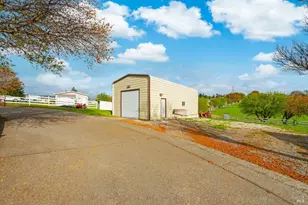 4265 Summerwood Ct, Vacaville, CA 95688 - Photo 85