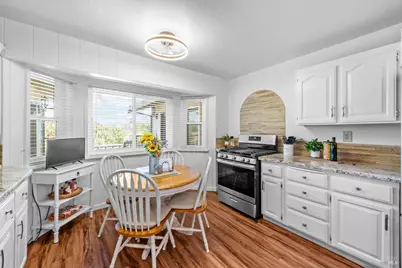 4265 Summerwood Court, Vacaville, CA 95688 - Photo 9