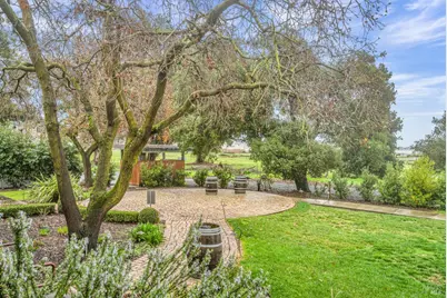 129 Devlin Road, Napa, CA 94558 - Photo 15