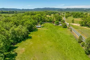 3901 Canyon Rd, Willits, CA 95490 - Photo 27