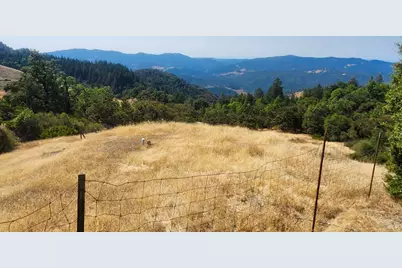 5635 Iron Peak Road, Laytonville, CA 95454 - Photo 13