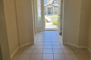 7225 16th Hole Dr, Windsor, CA 95492 - Photo 5