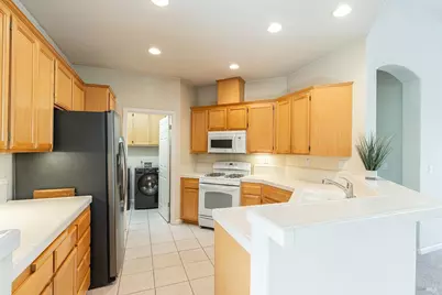 7225 16th Hole Drive, Windsor, CA 95492 - Photo 9