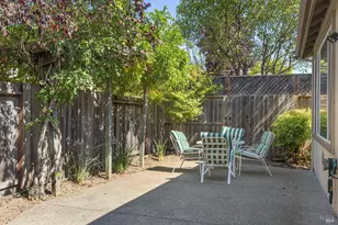 7225 16th Hole Dr, Windsor, CA 95492 - Photo 29