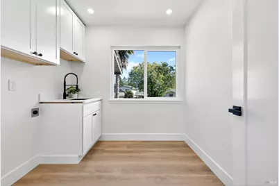 690 Holly Avenue, Rohnert Park, CA 94928 - Photo 49