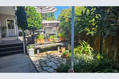 8 San Lucas Court, Saint Helena, CA 94574 - Photo 21