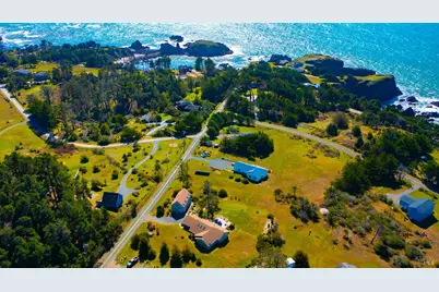 46851 Iversen Lane, Gualala, CA 95445 - Photo 15