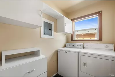 2065 Yajome Street, Napa, CA 94559 - Photo 13