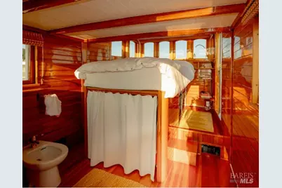 13 S 40 Dock, Sausalito, CA 94965 - Photo 15