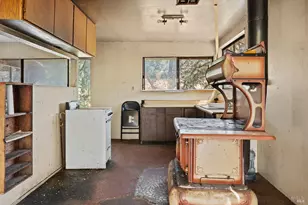 21674 Meriann Dr, Clearlake Oaks, CA 95423 - Photo 5