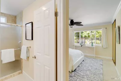 253 Carlisle Way, Benicia, CA 94510 - Photo 35