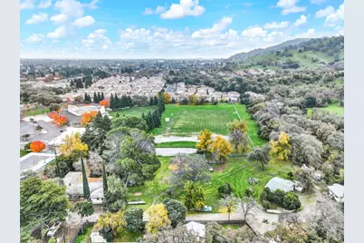 300 Butcher Road, Vacaville, CA 95687 - Photo 83