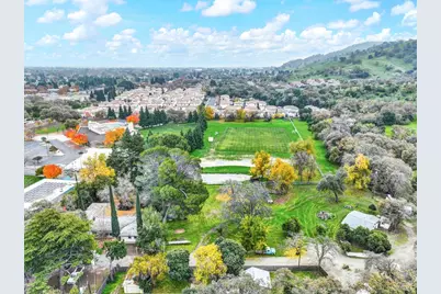 300 Butcher Road, Vacaville, CA 95687 - Photo 79