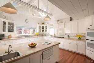 2399 Sobre Vista Rd, Sonoma, CA 95476 - Photo 21