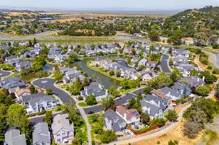 56 Waterside Cir, San Rafael, CA 94903 - Photo 23