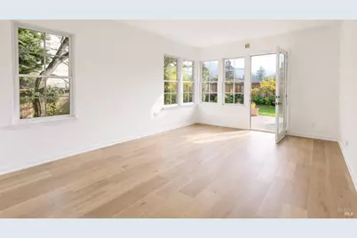 56 Waterside Circle, San Rafael, CA 94903 - Photo 5