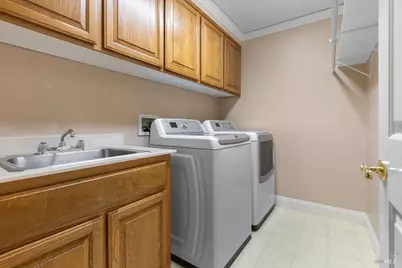 3229 Seminole Circle, Fairfield, CA 94534 - Photo 25