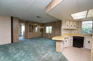 20 E Napa Dr, Petaluma, CA 94952 - Photo 7