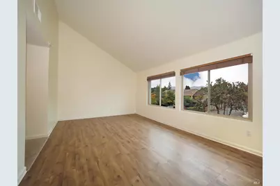 3113 Luna Court, Santa Rosa, CA 95405 - Photo 9