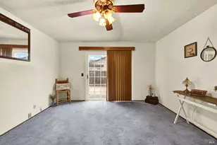 221 Livingston Ave, Vacaville, CA 95687 - Photo 41