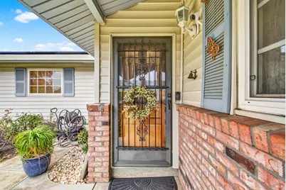 221 Livingston Avenue, Vacaville, CA 95687 - Photo 17