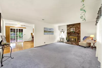 221 Livingston Avenue, Vacaville, CA 95687 - Photo 19