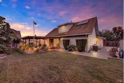 221 Livingston Avenue, Vacaville, CA 95687 - Photo 75