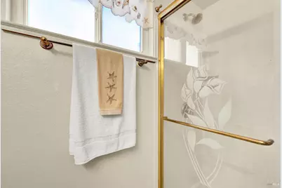 221 Livingston Avenue, Vacaville, CA 95687 - Photo 53