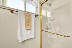 221 Livingston Ave, Vacaville, CA 95687 - Photo 53