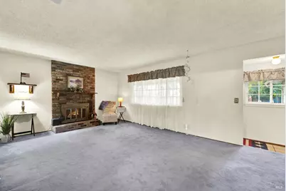 221 Livingston Avenue, Vacaville, CA 95687 - Photo 21