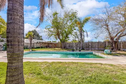 2085 Fulton Road, Santa Rosa, CA 95403 - Photo 45