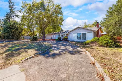 2085 Fulton Road, Santa Rosa, CA 95403 - Photo 3