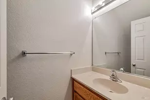 1239 Eardley Ave, Santa Rosa, CA 95401 - Photo 11