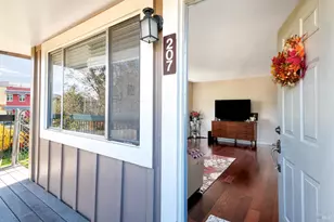 207 Bahia Pl, San Rafael, CA 94901 - Photo 3