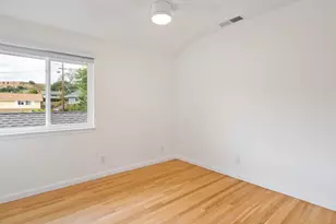 8 Clover Hill Ct, San Rafael, CA 94903 - Photo 31