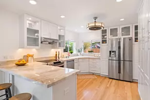 8 Clover Hill Ct, San Rafael, CA 94903 - Photo 25